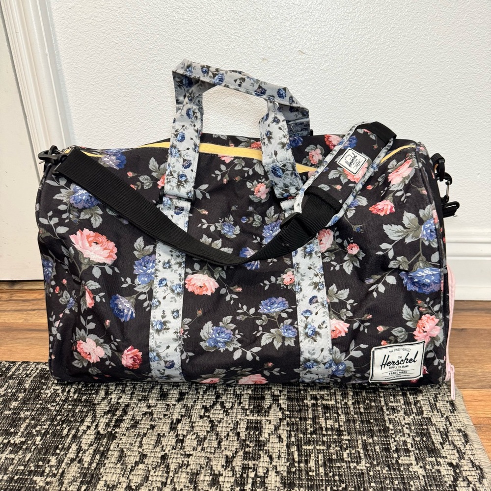 Herschel Supply Company Floral Travel Bag - Black and Blue